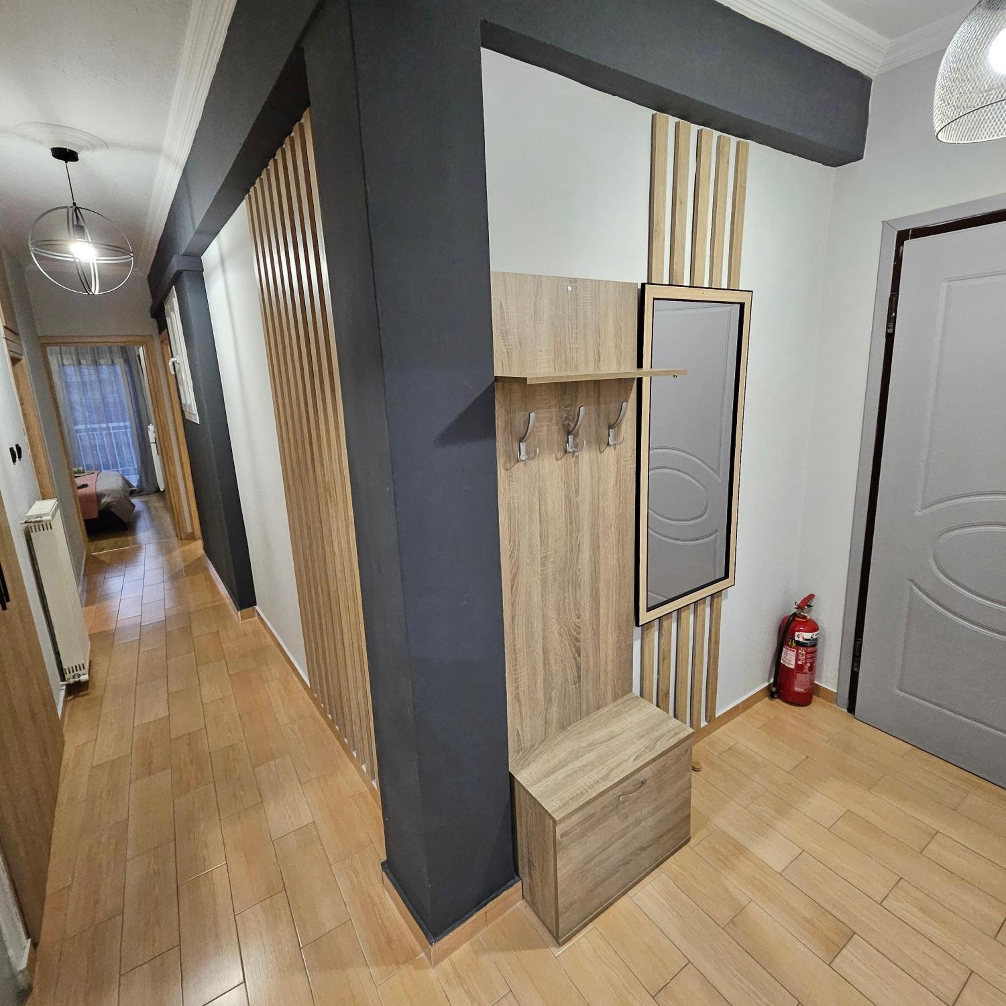 Central 3 Modern Apartment With Free Parking Serres Phòng bức ảnh