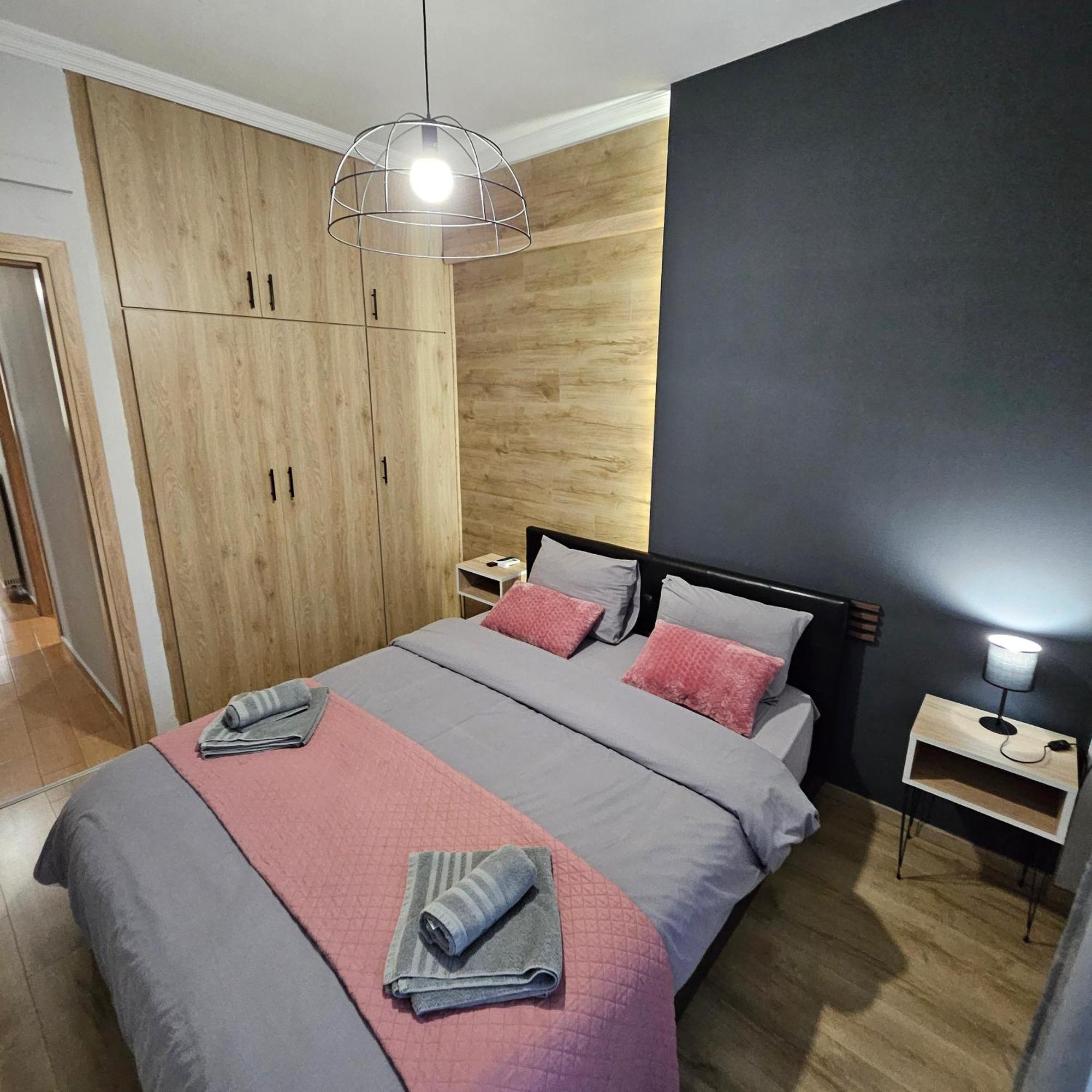 Central 3 Modern Apartment With Free Parking Serres Ngoại thất bức ảnh